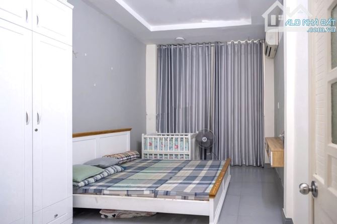 14 TR/TH - NHÀ NGUYÊN CĂN TÂN BÌNH - GẦN CV HOÀNG VĂN THỤ - 40M2 3 TẦNG 3PN FULL NT Ở LIỀN - 3