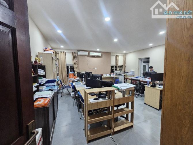 Quận 7. Khu Dân Cư Tân Quý Đông. p Tân Phong. 12x25m. 3 Tầng. 44 Tỷ. BÁN - 4