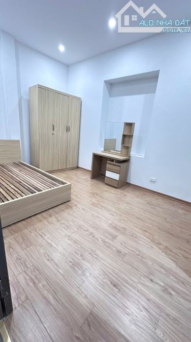Bán nhà Phúc Đồng,Long Biên 4 tầng,56m oto đỗ cửa nhỉnh 8 tỷ - 4
