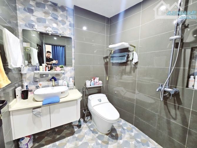 BÁN NHÀ NGÕ RỘNG NGÁCH NÔNG PHỐ NGUYỄN KHÁNH TOÀN DT 40M2. - 5