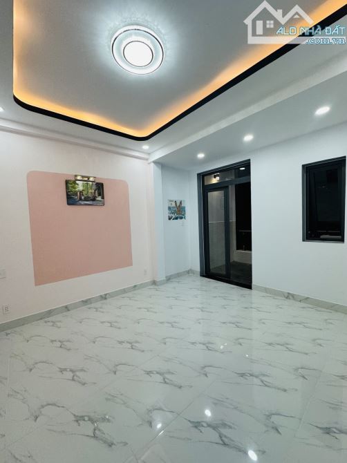 Gấp bán hẻm xe hơi Hương Lộ 3 DT 4x16m, hơn 5 Tỷ - 6