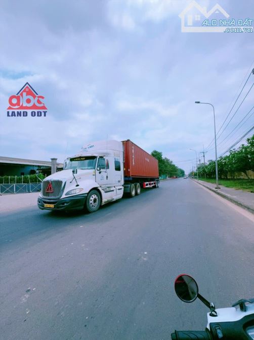 Bán quỹ đất 10ha trong kcn long thành giá tốt chỉ 90$/m2 rẻ hơn 1/2 giá thị trường