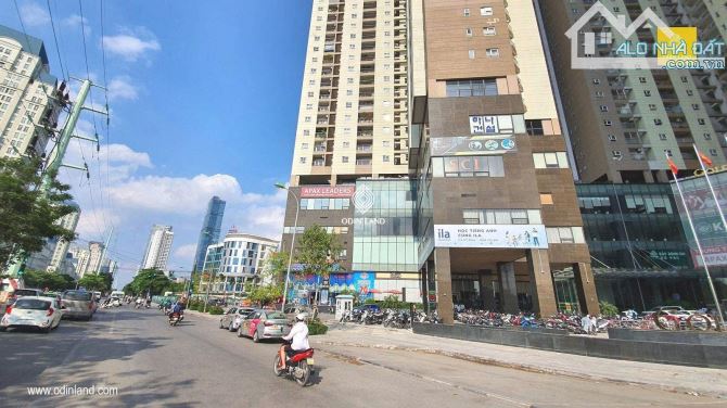 Bán căn hộ Golden Palace Mễ Trì, Nam Từ Liêm, 130m2, 3 ngủ, 3 ban công, nhỉnh 8 tỷ