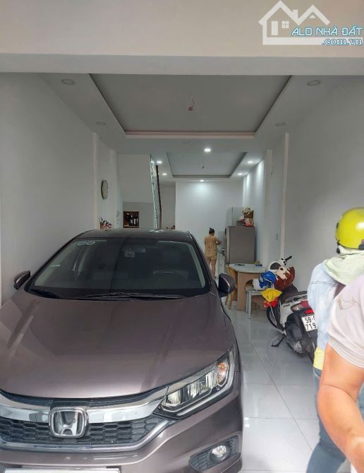 Bán nhà MT nội bộ Phạm Hùng P5 Q8, 52m2 – giá 6,99 tỷ