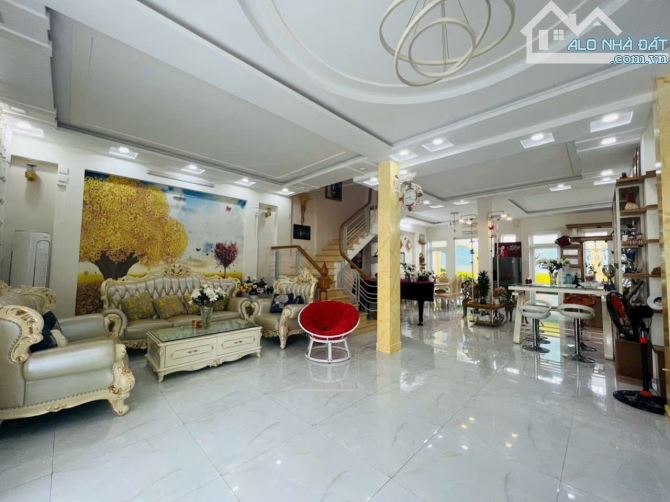 Bán biệt thự biển cao cấp khu Kiến Tạo, phường 8