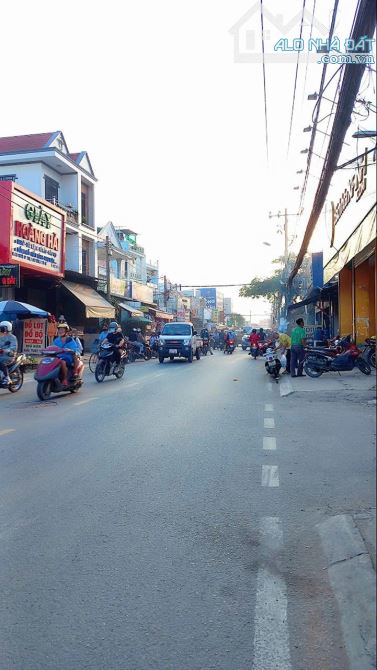 Bán gấp lô đất mặt tiền kinh doanh gần ủy ban phường long trường đường nguyễn duy trinh