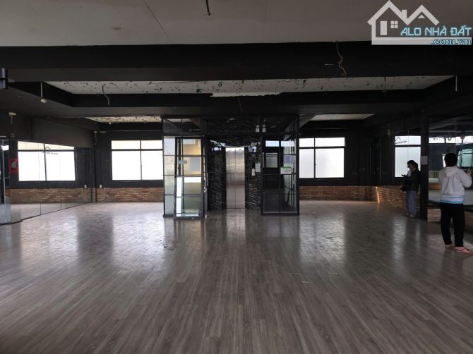 Bán khuôn đất mặt tiền ngay Nguyễn Thanh Sơn Q.2 - 16x20m XD Hầm 7 tầng giá 96 tỷ. - 1