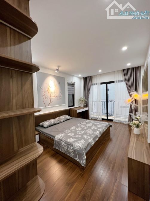 Nhà Kim Giang- Hoàng Mai DT 50m2 x 5T, nhà đẹp, oto đỗ cửa, giá 7.65 tỷ, SĐCC - 1