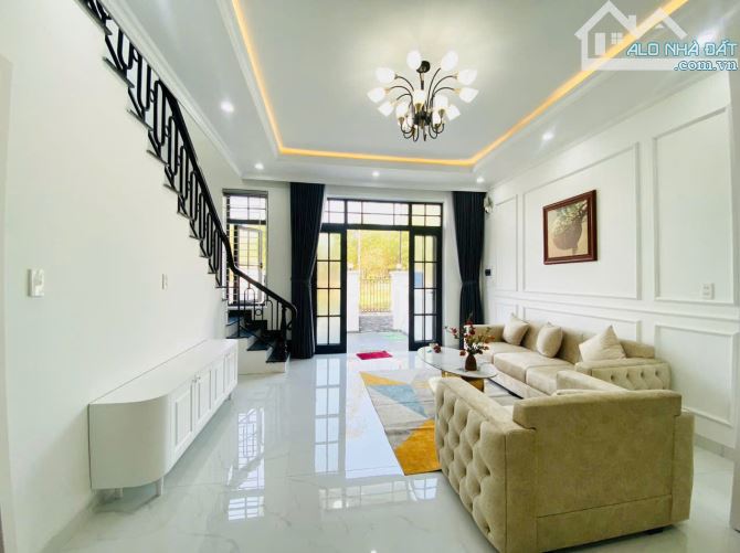 NHÀ ĐẸP 2 TẦNG 100M2 GIÁ CHỈ 2.X TỶ - 1