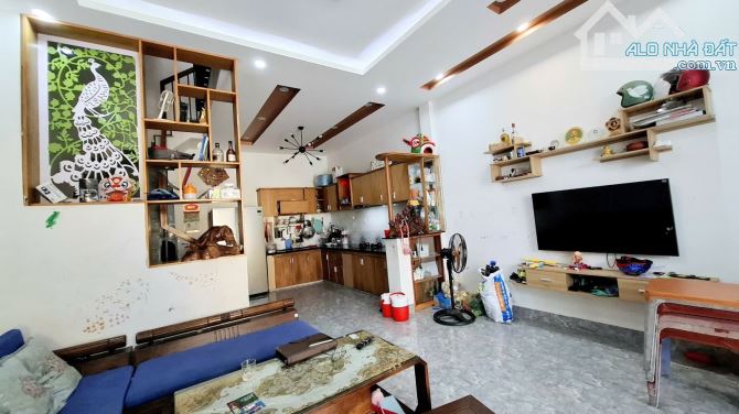 🔥 BÁN NHÀ 3 TẦNG TÔ HIẾN THÀNH - PHỐ TÂY SẦM UẤT, CHỈ 7.8 TY.  🏡 Diện tích: 88m² - 1