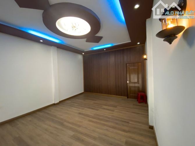 BÁN NHÀ MẶT TIỀN 1 TRỆT 1 GÁC LỠ ĐƯỜNG QUANG TRUNG - 1