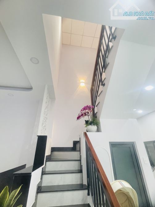 🏘🌟NHÀ MỚI XÂY 4 TẦNG TT TÂN PHÚ GIÁP TÂN BÌNH & Q.11 - 51 M2 - 4x13M - CHỈ 5.75 TỶ. - 1
