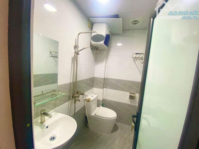 NHÀ RIÊNG, NGÕ RỘNG, NỘI THẤT,HÀ ĐÔNG, 38m2, 5 tầng , 4 tỷ - 12