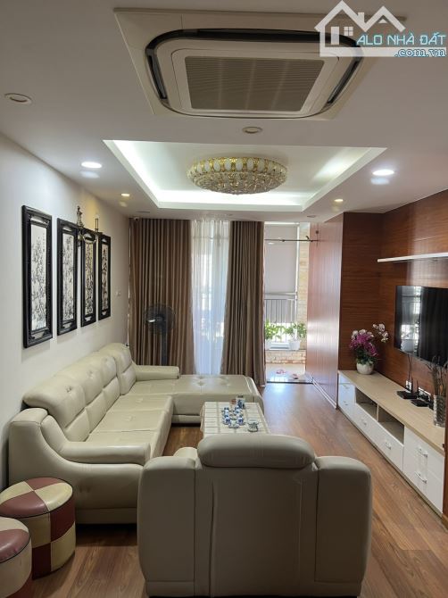 Cần bán căn 120m CC MDComplex -Mỹ Đình 7.8 tỷ bao thuế phí, sẵn sổ, full nội thất - 2