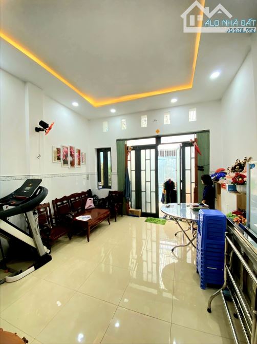 Bán Nhà Đường Nguyễn Văn Nghi Gần Chợ Gò Vấp- 75m2 Chỉ 5,3Tỷ. - 2