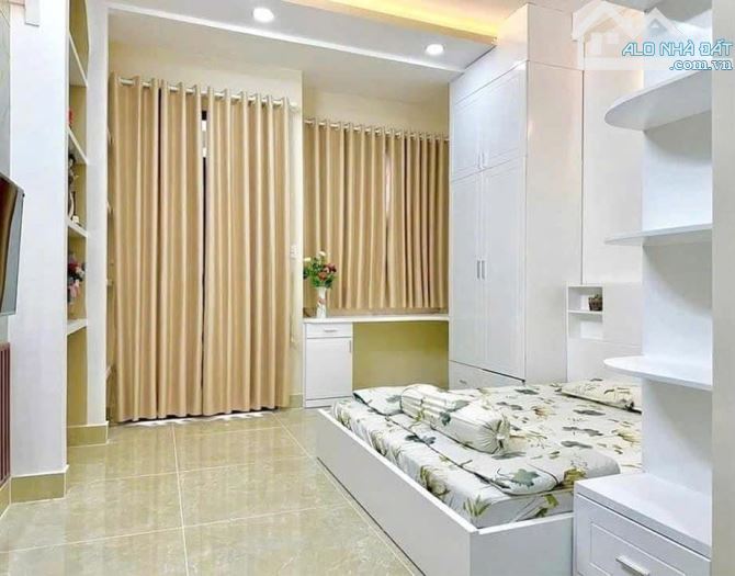 Cần bán nhà 4 tầng BTCT (52m2) Nguyễn Văn Đậu, Bình Thạnh. Gần Lê Quang Định. Giá 7,19 tỷ - 2