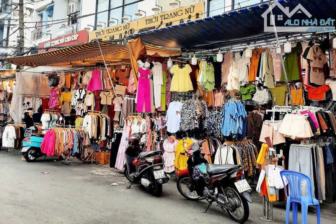 Nhà 1 trệt 3 lầu, mặt tiền chợ Hạnh Thông Tây,Gò Vấp - 2