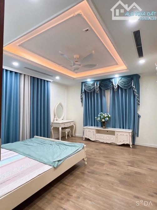 mặt phố xã đàn víp lõi quận đống đa, khẳng định đẳng cấp cho gia chủ 450Mx4TxMT11,6m 268tỉ - 3