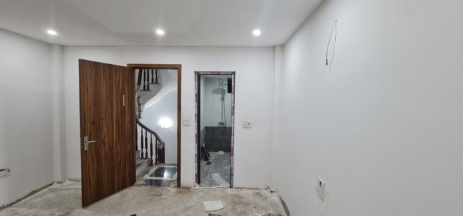 Bán Nhà Ngõ 412 Ngọc  Thụy, Long Biên, 31m2, 5 Tầng, Phân Lô, Ô TÔ,Nhỉnh 5 Tỷ - 3