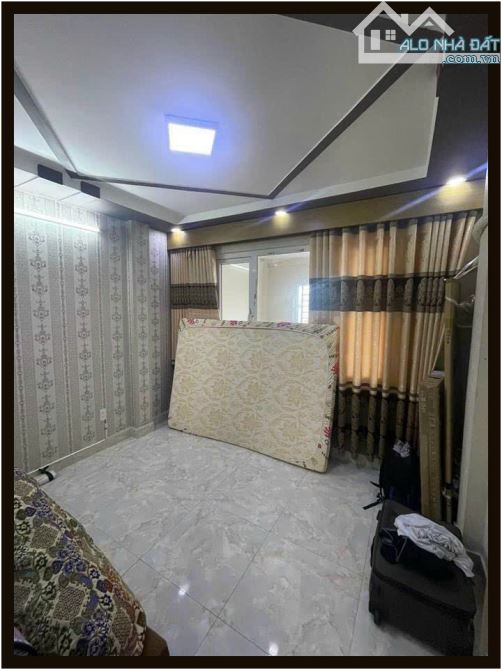Nhà phố rẻ 1 trệt 5 lầu 2 mặt tiền khu Cư Xá Bắc Hải Quận 10 TP.HCM - 4