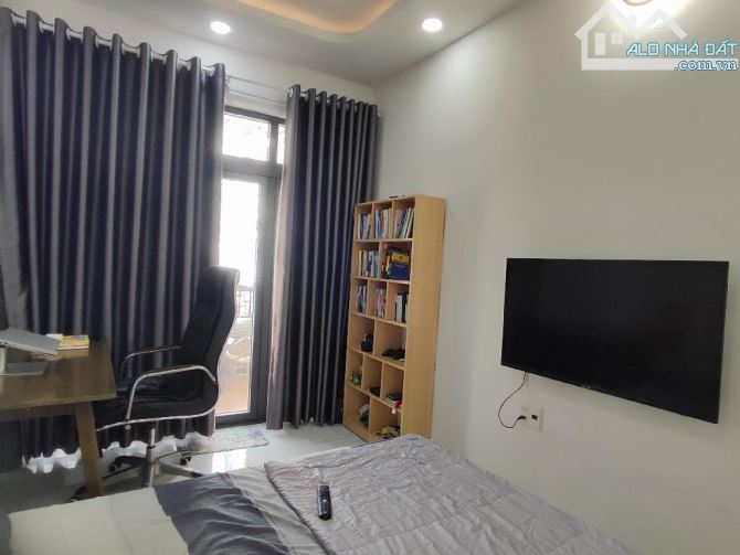 HIẾM - NGUYỄN BỈNH KHIÊM- GÒ VẤP-  50M-  3 TẦNG-4PN-6.4T - 4
