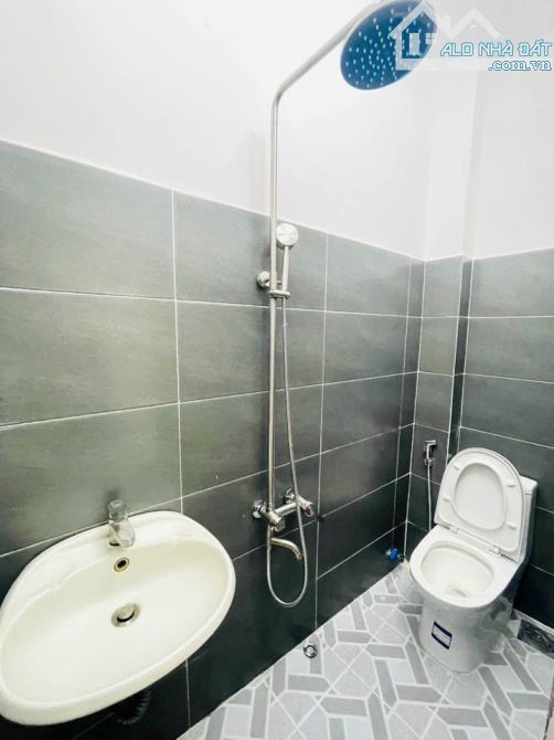 Bán nhà Tây Thạnh, 2pn, 2 toilet, SHR, Quận Tân Phú - 4