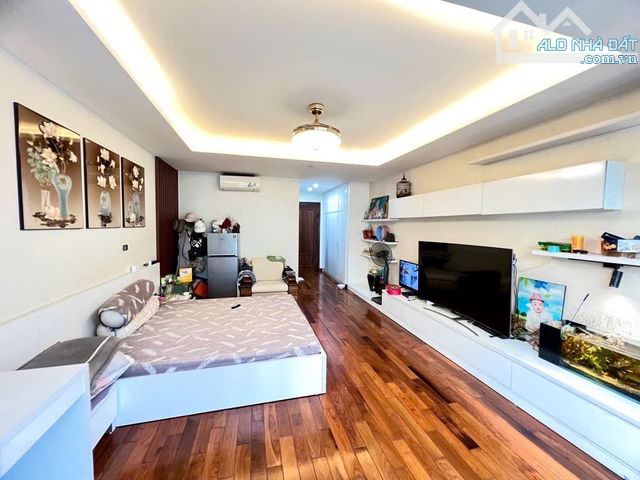 NHÀ 55M2*6T CÓ GARA Ở TÂN MAI, NGÕ Ô TÔ TRÁNH, 5 PHÒNG NGỦ - 4