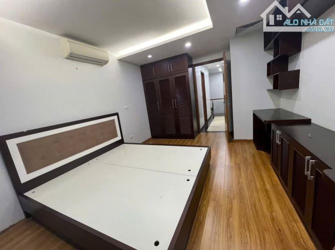 bán căn hộ duplex, goldend land, 275 nguyễn trãi,135m2 , 3 ngủ , full nội thất, nhỉnh 9 tỉ - 5