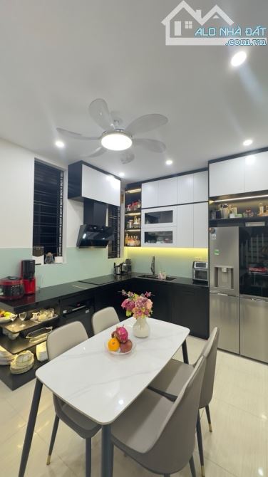 🏡Nhà ngõ 163 Phạm Văn Đồng 48m2 4 tầng nhỉnh 8 Tỷ Lô Góc  NHÀ ĐẸP Ở LUÔN, NGÕ NÔNG, THÔNG - 9