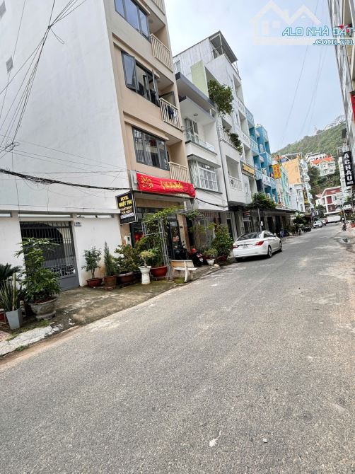 Bán Nhà Mặt Tiền Khu Á Châu, Phường 2, TP Vũng Tàu ( DT:85m2), SHR, FULL TC, GIÁ 12 TỶ