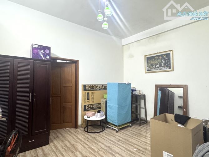 Bán nhà 2 tầng Phan Tứ, gần ĐH Kinh Tế, gần biển, ô tô đỗ cửa chỉ 6.x tỷ