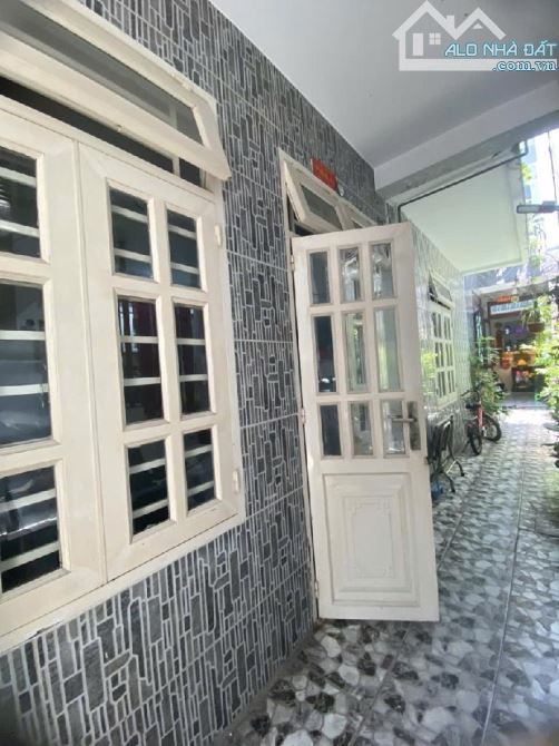 NHÀ QUẬN 7 Đ NGUYỄN THỊ THẬP P BÌNH.THUẬN CẠNH CHỢ TÂN MỸ. DT:137.4M2 .2 TẦNG GIÁ 11.5 TỶ