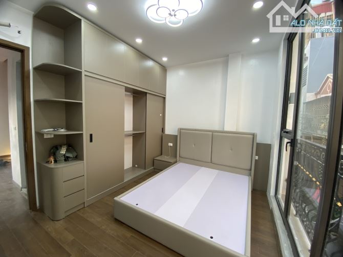 Nhà ngõ 2 Quang Trung Hà Đông 43 m2 x5 T mtien  4.1m, 11.4 tỷ oto đỗ cửa có thang máy
