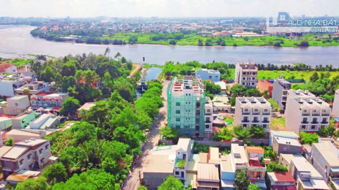 BÁN NHÀ 5 TẦNG MẶT TIỀN ĐƯỜNG THÔNG VEN SÔNG SG, CÁCH QL13 50M, SỔ RIÊNG HOÀN CÔNG