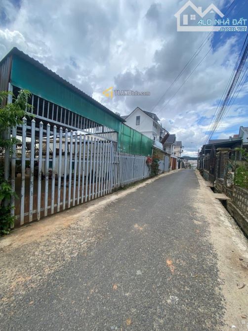 Đất Hẻm Lớn Đường Hồ Xuân Hương. P9. 415m2. 300m2 Xây Dựng. Ngang 22m. Giá 12,5 Tỷ TL