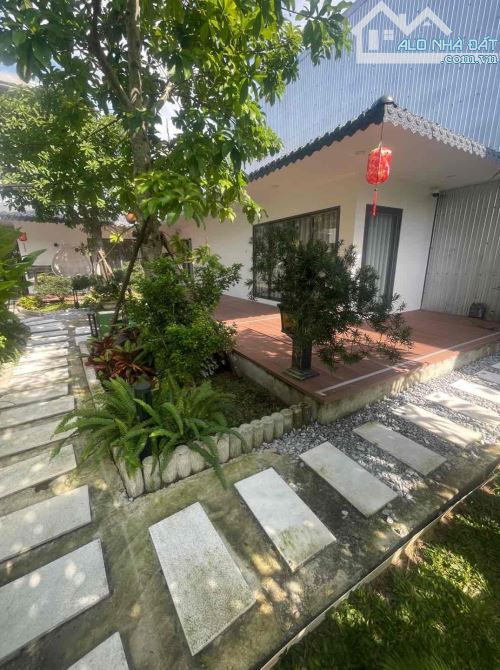 BÁN HOMESTAY SÂN VƯỜN QUẬN NGŨ HÀNH SƠN. THOÁNG MÁT- CỰC CHILL, KỀ SÔNG, GẦN BIỂN-200m².