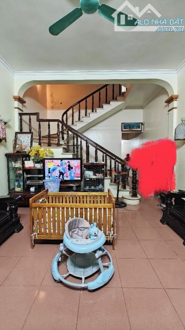 Bán nhà Yên Duyên, Yên Sở, 104m2, mt 5.5m, 3t, 4pn, 10.9 tỷ có bớt