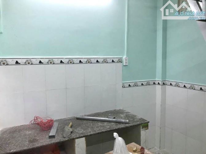 Bán nhà Trệt Lửng 71m2 đường Nguyễn Ảnh Thủ, Trung Chánh, Hóc Môn, SHR, 1 tỷ 950 - 1
