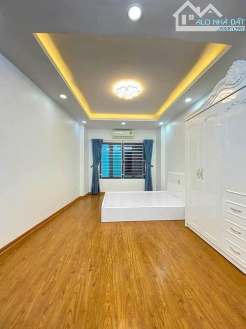 Bán nhà Trần Cung, Thang máy, gần ô tô, gần phố, dt 35m. - 1