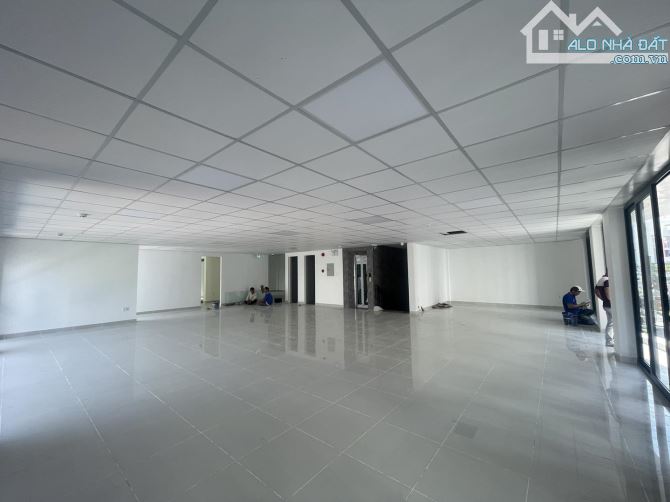 chủ lâu đời! MT Tân Cảng, Bình Thạnh, 9x56m, XD: H + 7 Tầng - HĐT: 300tr, giá 85 tỷ - 1