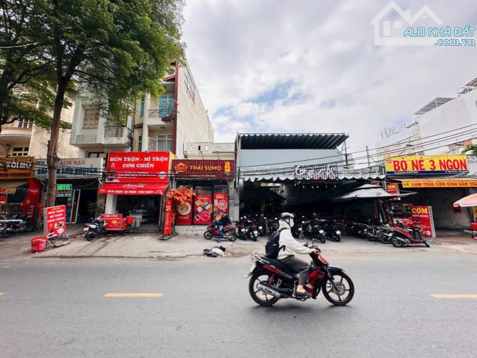 Bán nhà MTKD Đường D5, Bình Thạnh, 4 tầng, 4x20m, Giá 21 Tỷ - 1