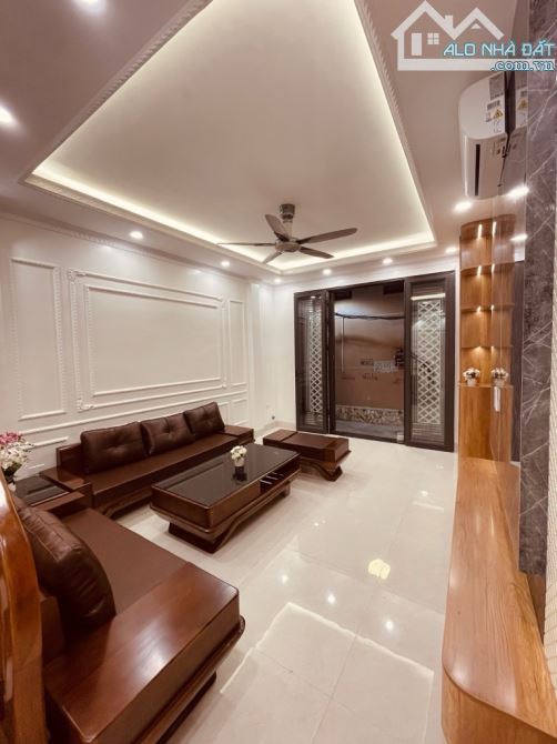 Bán nhà kim đồng , ngõ ba ngác tránh , ô tô cách 20m , dt 48m x 5t x 8,8 tỷ - 2