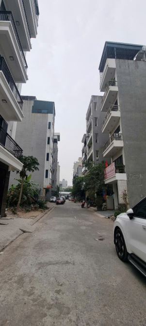 B.Á.N ĐẤT LAI XÁ , PHÂN LÔ,  Ô TÔ TRÁNH ,  VỈA HÈ 3M, NGAY ĐƯỜNG 32 92M2, 15 TỶ 5 - 2