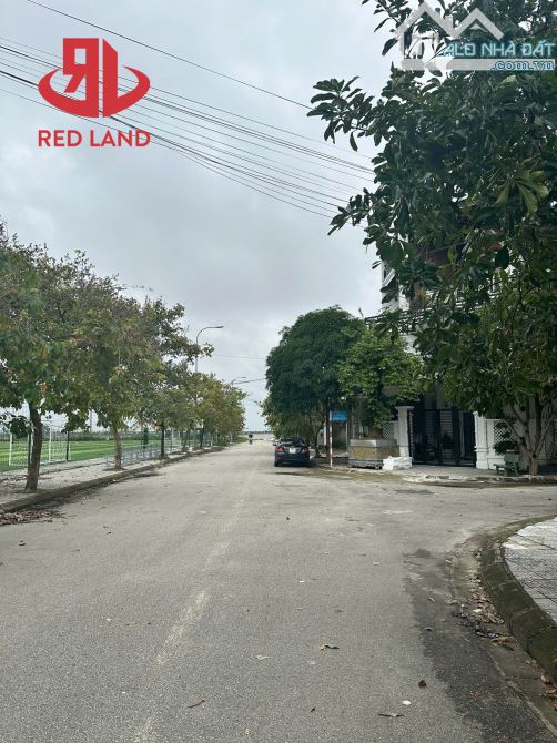 🏡 BÁN NHÀ 3 TẦNG ĐÃ HOÀN THIỆN NỘI THẤT -  VIEW TRỤC CHÍNH SÂN BÓNG HUẾ GREEN - 2