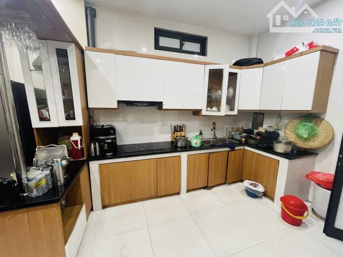 Bán nhà Phố Yên Hòa,Cầu Giấy, Dt 38m*4T*nhỉnh 7 tỷ,Ngõ cực nông thẳng,sát phố, Đẹp đón tết - 2