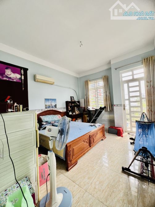 🏡(Q.12) GẦN MEGA MARKET HIỆP PHÚ - HIỆP THÀNH 45 - MTKD - 65M2 3 TẦNG - NHÀ KIÊN CỐ - 2