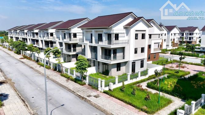 Duy nhất biệt thự vườn 180m2, view công viên, vị trí vàng, tiềm năng tăng giá bứt phá. - 3