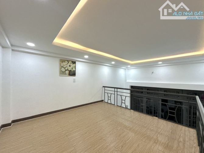 Bán Nhà Nơ Trang Long 30m2, 3 Tầng 3 PN Gần Bà Chiểu Nhỉnh 4 Tỉ - 3