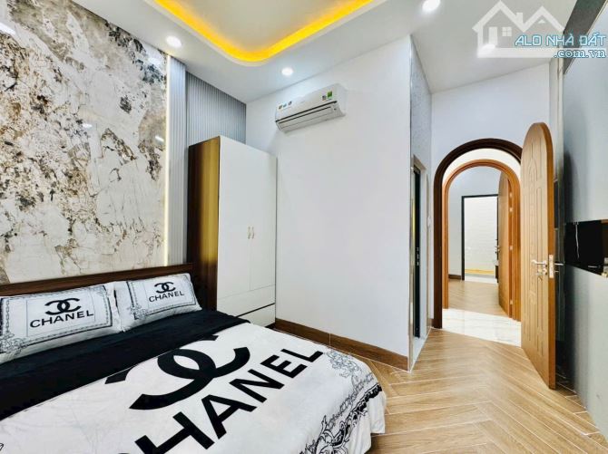 Bán gấp nhà 2MT HXH  Cách Mạng Tháng Tám Quận 10- 56m2 - giá 9.3 tỷ. - 3