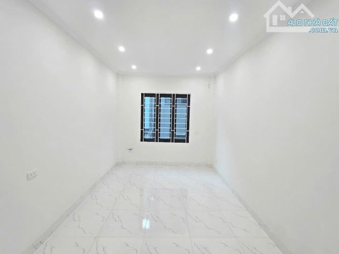 NHÀ MỚI XÂY MẬU LƯƠNG, NGÕ RỘNG, GẦN PHỐ 32M2, 5 TẦNG, MT 3.2M CHỈ HƠN 5 TỶ - 4